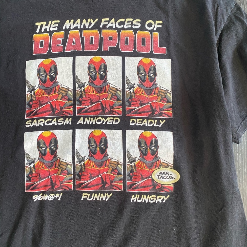 🍍DEADPOOL MARVEL T - SHIRT🍍SIZE XL🍍J-1